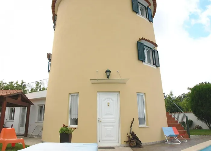 Moino Villa *